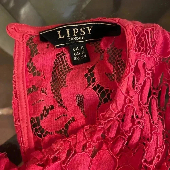 Lipsy Lace Bodycon Dress - Picture 3 of 5